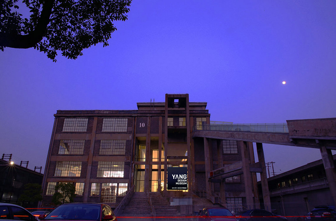 1591241684338580.jpg R2-05-25-2015.jpg